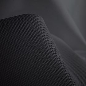 TNT-LISO-PRETO-60G-140-CM-X-100-CM-TNT-781603